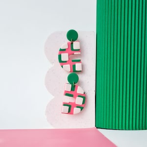Pink & green patterned handmade polymer clay earrings. Textured 3D grid earrings. modern statement jewelry, bold geometric colorful dangles