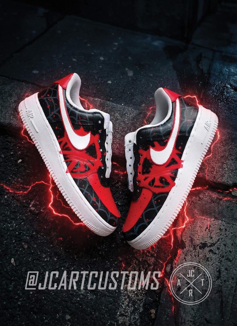 Zapatillas Nike Air Force 1 personalizadas de Miles Morales – Zapatillas del Spider-Verse AF1 pintadas a mano imagen 1
