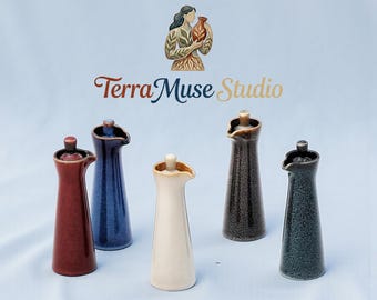 Japanese Ceramic Oil Dispenser 100ml – Rustic Glazed Olive Oil Cruet, Stoneware Vinegar Bottle