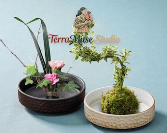 Ikebana Vase Ceramic Japanese Flower Arrangement Bowl with Kenzan Pin Frog Sogetsu Zen Decor Handmade Pottery Black White Minimalist Basin