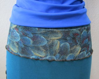 blue color polyester  skirt with ruffled edges and peacock pattern decoration plus made in USA product (vn14)