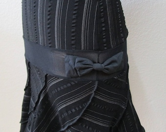 black and white color with  black ruffled and stitching skirt or tube dress with 2 bows decoration design plus made in USA (vn 62)