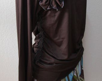 Long sleeve Classic Elegant dark brown color with 2 Roses decoration plus made in USA product. (vn27)