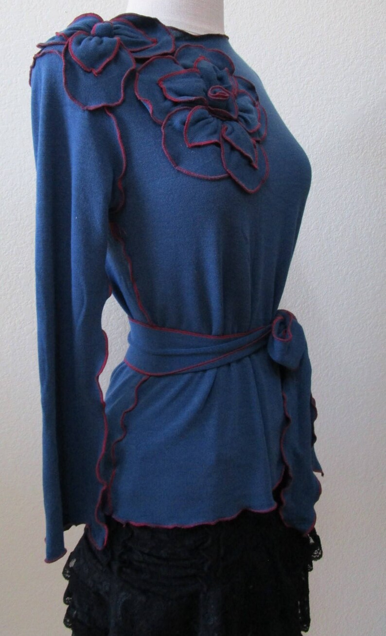 Blue color tunic top with 2 roses decoration in the front top with optional belt plus made in U.S.A v123 image 4