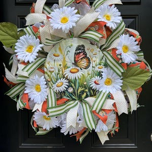 Schmetterlingskranz, Sommerkranz, Frühlingskranz, Schmetterlings-Dekor, wunderlicher Kranz, Veranda-Kranz, Natur-inspirierter Kranz
