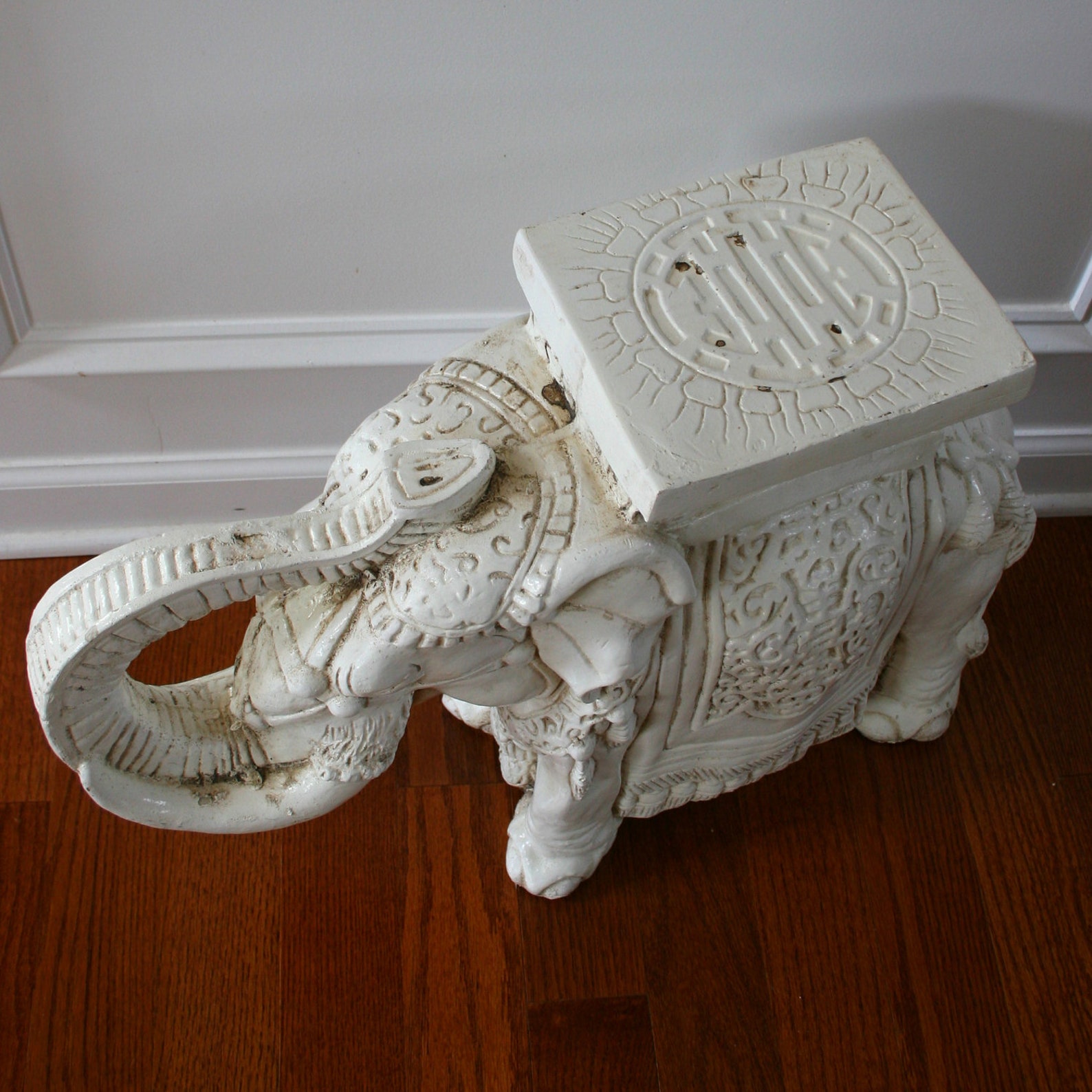 Elephant Table. White. End SideTable. Plant Stand. Etsy