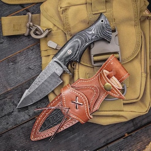 Handmade Damascus Hunting Knife With Rosewood Handle Gift For Father Wedding Gift Bowie Knife Birthday Gift Anniversary Gift Camping knife