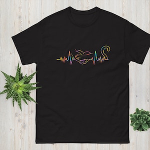 Heartbeat Pet T-Shirt -Pulse Animal Heartbeat Shirt Dog Cat Leg Heartbeat T-shirt  Family Heartbeat Tee  Animal Lover T-shirt