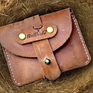 Mini billetera premium hecha a mano: tarjetero fino de cuero (diseño unisex)