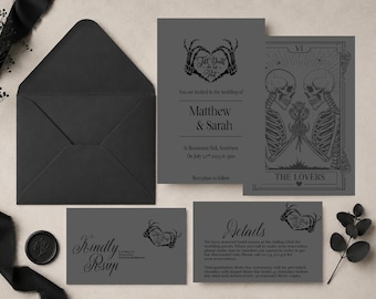 Gotische Hochzeitseinladungen | Tarotkarte „Die Liebenden“ (Charcoal) | Einladungen, Antwortkarten und Detailkarten mit Skeletthänden | Personalisierte Papeterie