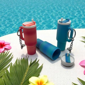 Mini Tumbler Keychain – Chapstick, Pills, Cash, Secret Stash