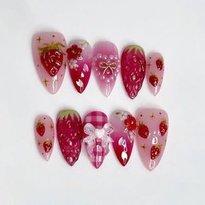 Wedding nails ,Flower Nails hand painted nail,custom press on nails,3D Nails,Campanula Nails,Acrylic Nails  ,strawberry nails,Floral Nails
