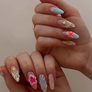 Wedding nails ,Flower Nails hand painted nail,custom press on nails,3D Nails,Campanula Nails,Acrylic Nails  ,floral nails,Purple Nails,gift