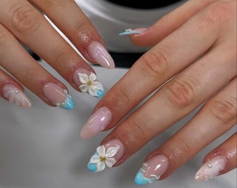 Ongles de mariage, ongles peints à la main de fleurs, presse personnalisée sur les ongles, ongles 3D, ongles acryliques, ongles en amande, cadeau