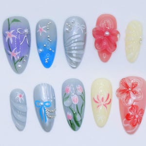 Wedding nails ,Flower Nails hand painted nail,custom press on nails,3D Nails,Campanula Nails,Acrylic Nails  ,Floral Nails,Girl gift,Gift