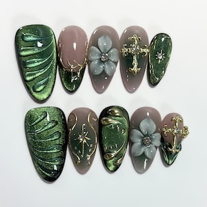 Wedding nails ,Flower Nails hand painted nail,custom press on nails,3D Nails,Campanula Nails,Acrylic Nails  ,Almond nails,Floral Nails,Gift