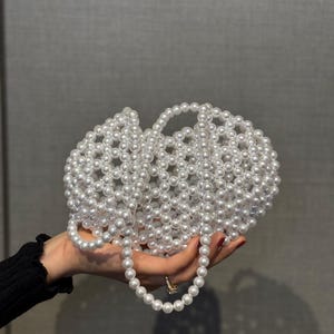 Large Pearl Beaded Heart Bag – Handmade White Acrylic Purse | Bridal, Wedding & Party Shoulder Bag | AbrusUnique