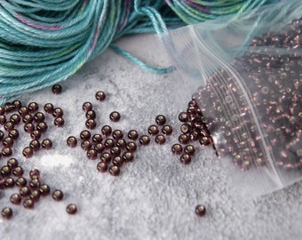 Czech Glass Knitting Beads size 6 (4mm) – Silver-lined Mauve (greyish purple)