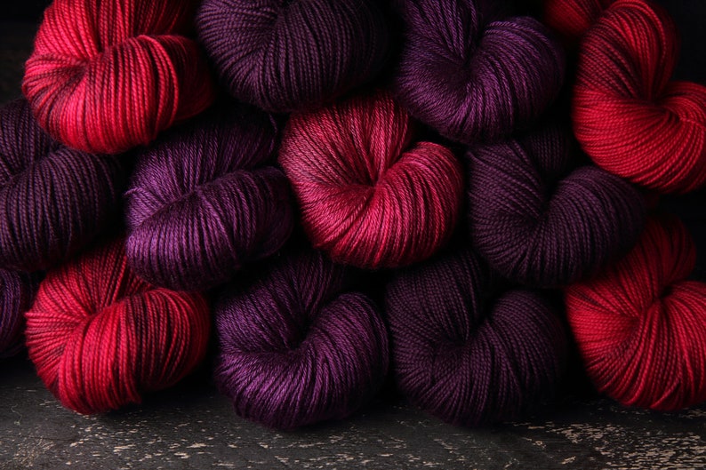 Pure Merino 4 ply/fingering/sock weight wool superwash hand dyed knitting yarn 100g 'Dahlia' semi-solid deep red image 5