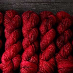 Pure Merino 4 ply/fingering/sock weight wool superwash hand dyed knitting yarn 100g 'Dahlia' semi-solid deep red image 2