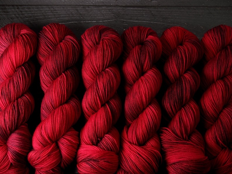 Pure Merino 4 ply/fingering/sock weight wool superwash hand dyed knitting yarn 100g 'Dahlia' semi-solid deep red image 2