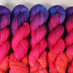 Merino 4 ply/fingering/sock weight wool hand dyed knitting yarn 100g - &#39;Reaction&#39; variegated bright hot pink, purple, orange