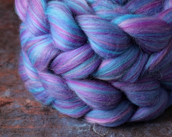 Pure Merino Wool blended spinning fibre 100g – ‘Mountain Mist’ – blue, purple, pink heathered combed tops/ roving/ fiber