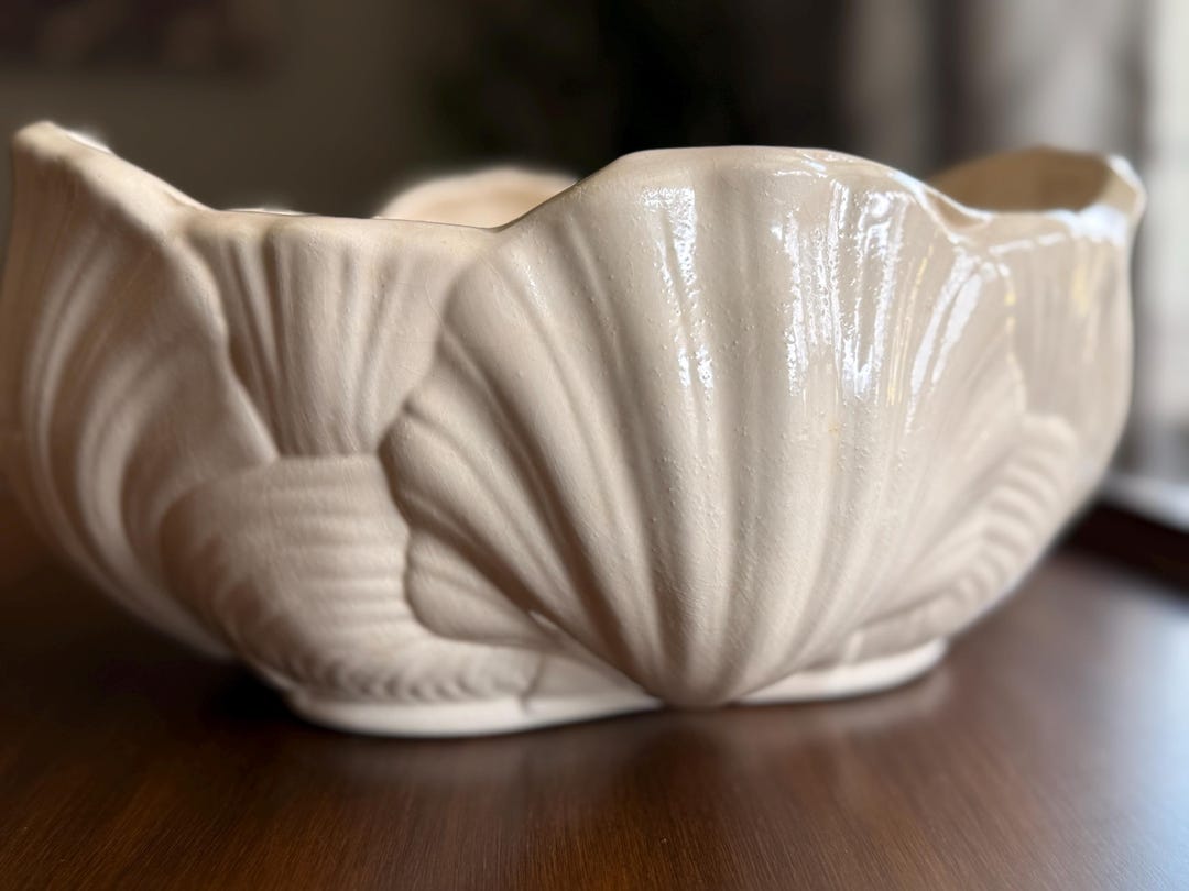 Vintage Ceramic Shell Planter – Coastal Chic Decor - Etsy