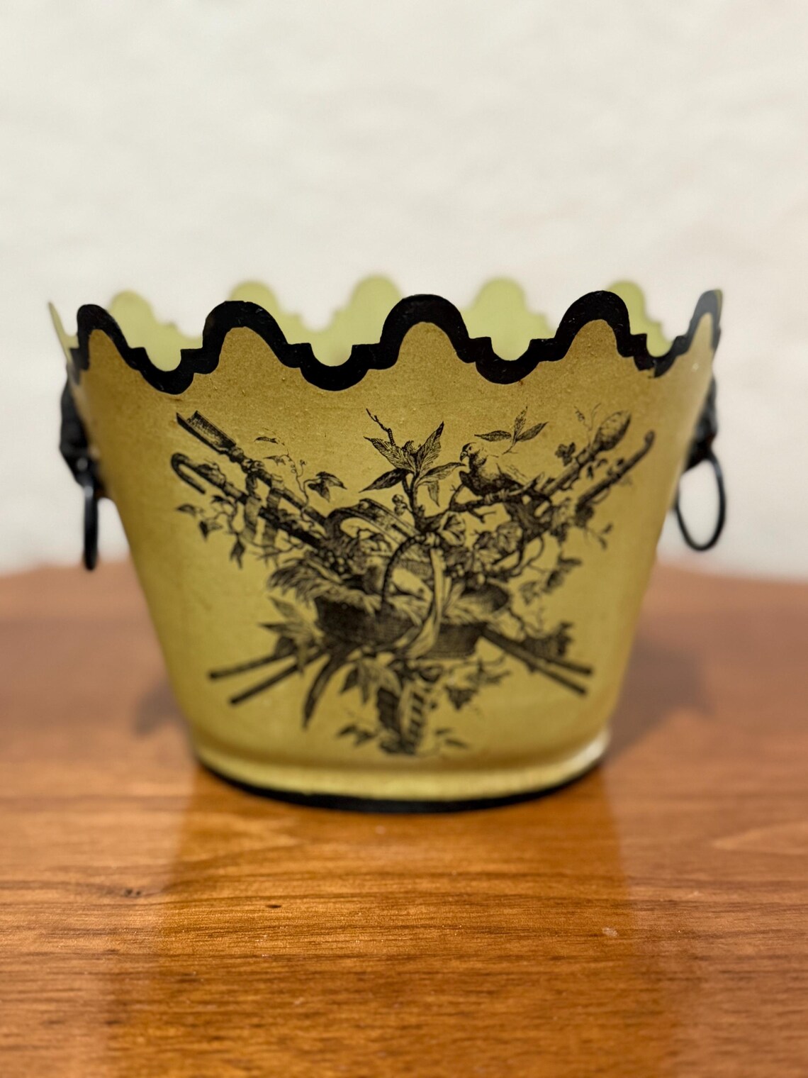 Vintage Italian Toleware Planter - Etsy