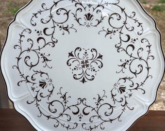 Wedgwood “Queen’s Filigree” Charger Plate – Elegant Brown Scroll Design