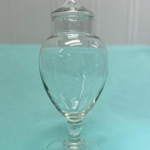 Apothecary Jar with lid (Vintage)