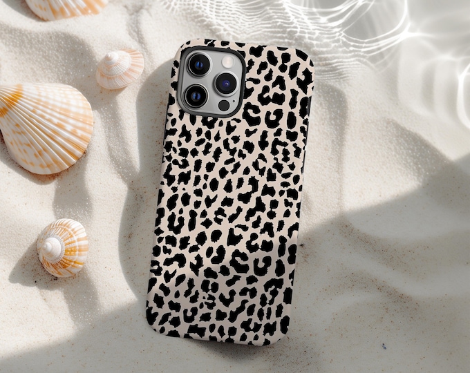 Tan Leopard Design Tough Hard Phone Case | iPhone 18 17 16 15 14 13 12 11 Pro Max X XS MagSafe Phone Case