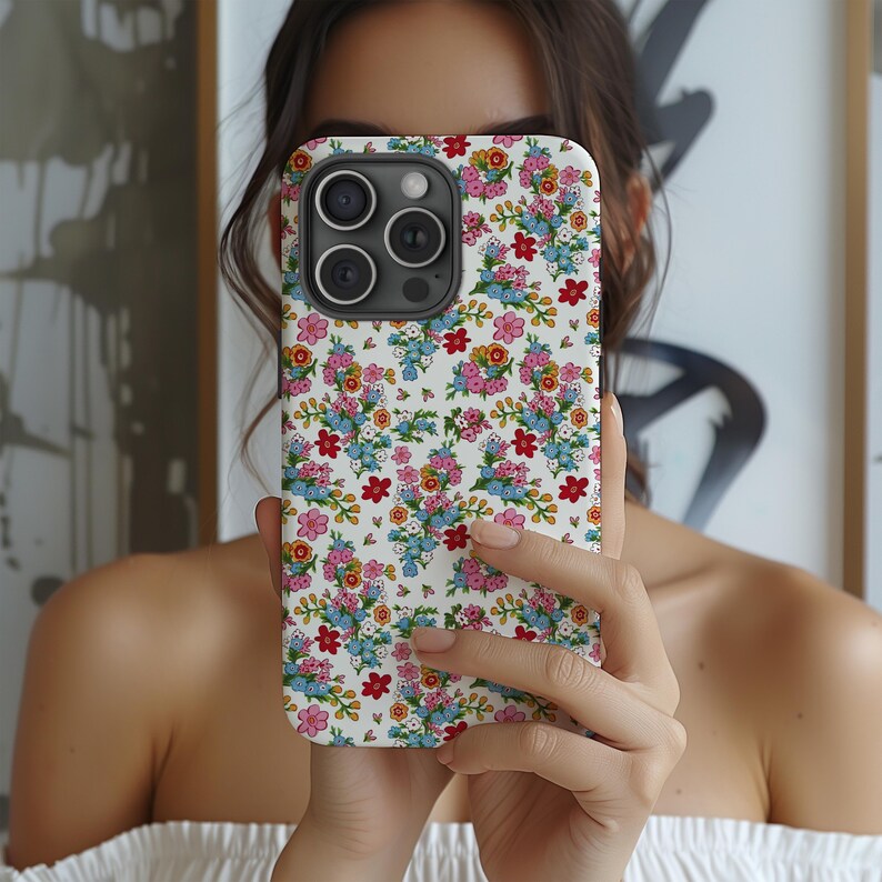 Blommigt flickigt telefonskal, söt blomdesign, retro chica accessoarer, iPhone 16 15 14 13 12 11 Pro Max, blommig teknikgåva bild 2
