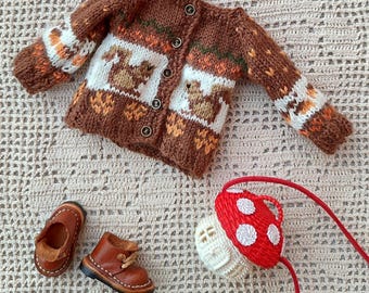 Squirrel sweater/cardigan 2 in 1 for Blythe and similar 1/6 size doll