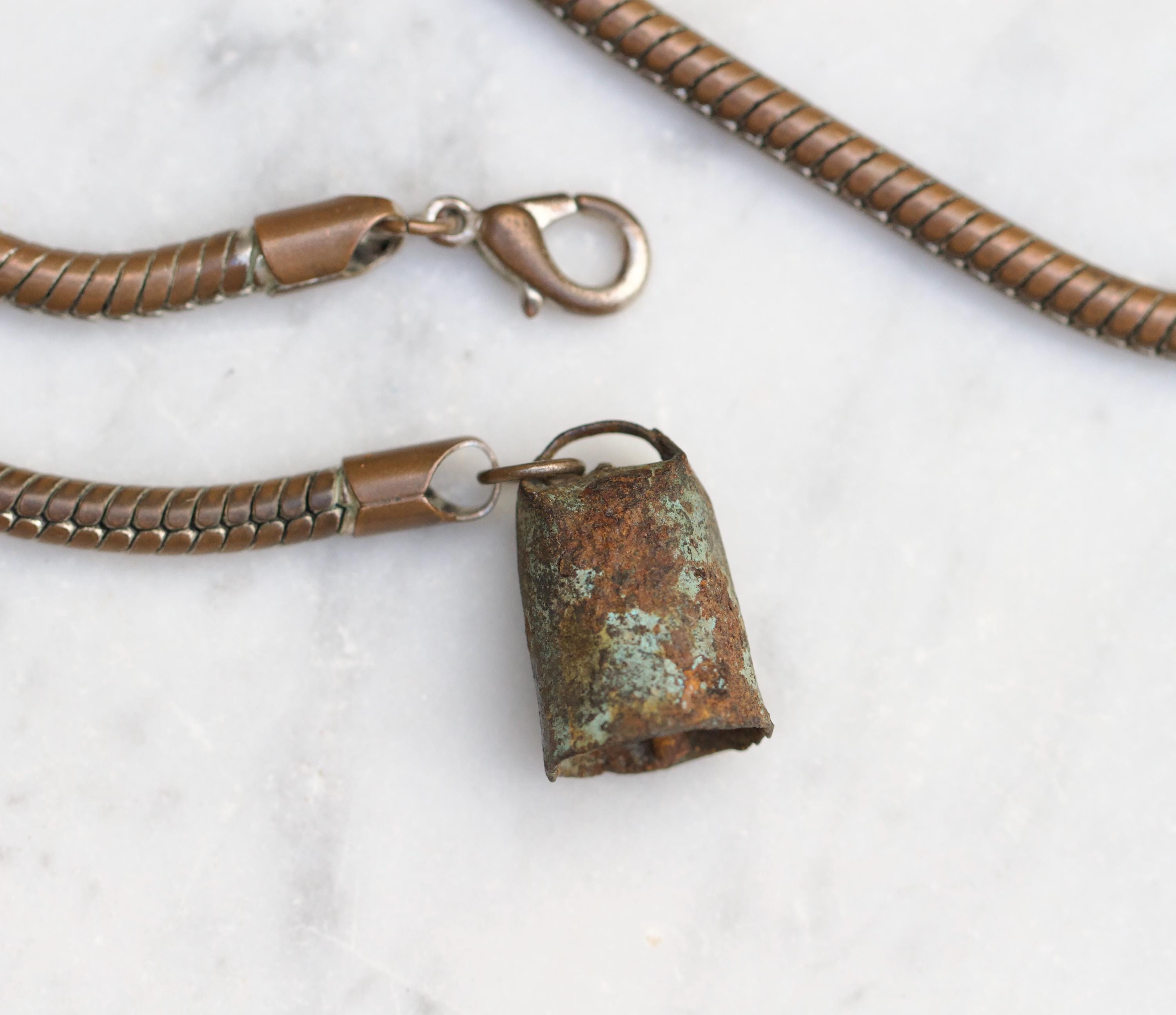 Cowbell choker - Etsy 日本