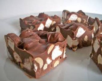 1 1/4 lb Milk Chocolate Rocky Road Fudge