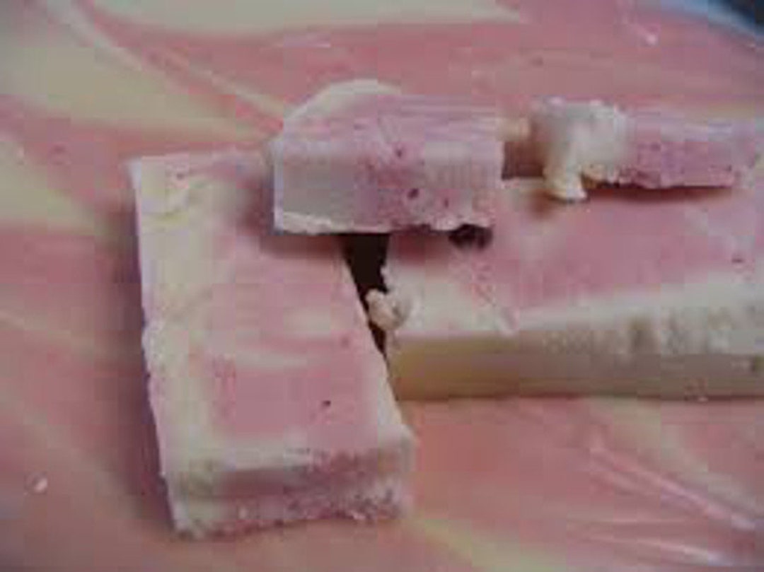 1 1/4 Lb Thai Dragon Fruit Fudge Etsy