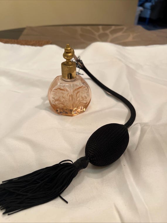 Antique Pink Glass Perfume Bottle With Atomizer and Brass Top - Etsy