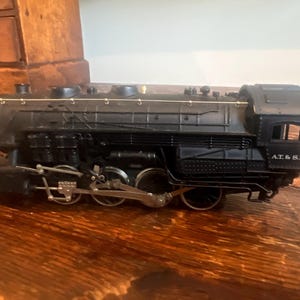 Lionel ATSF 224 Steam Locomotive