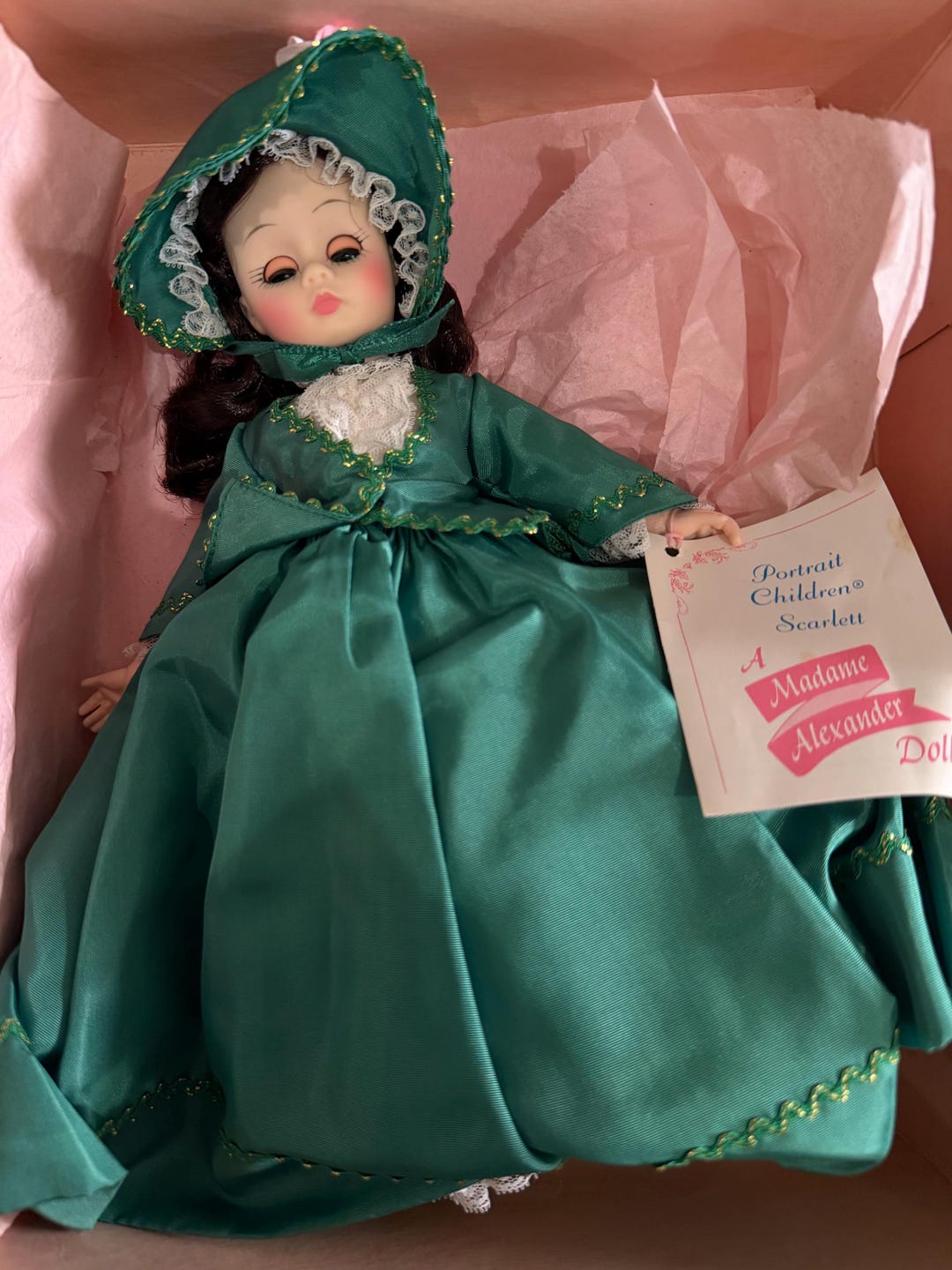 Madame Alexander Scarlett Dollnull