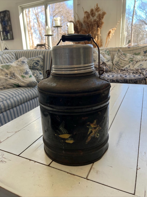 Vintage Gallon Universal LANDERS, FRARY & CLARK Jug, Bottle