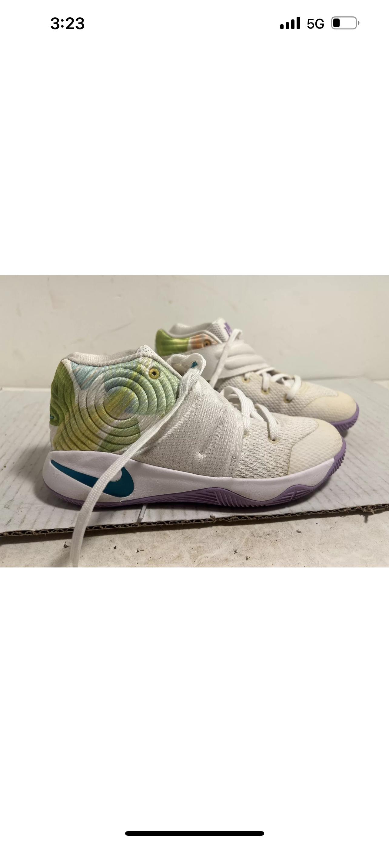 kyrie easter edition