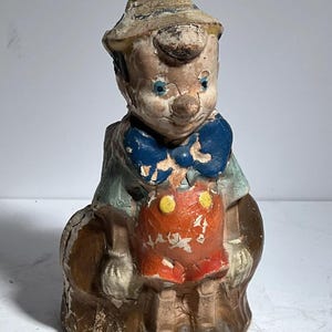 Vintage Walt Disney Enterprise Pinocchio Bank
