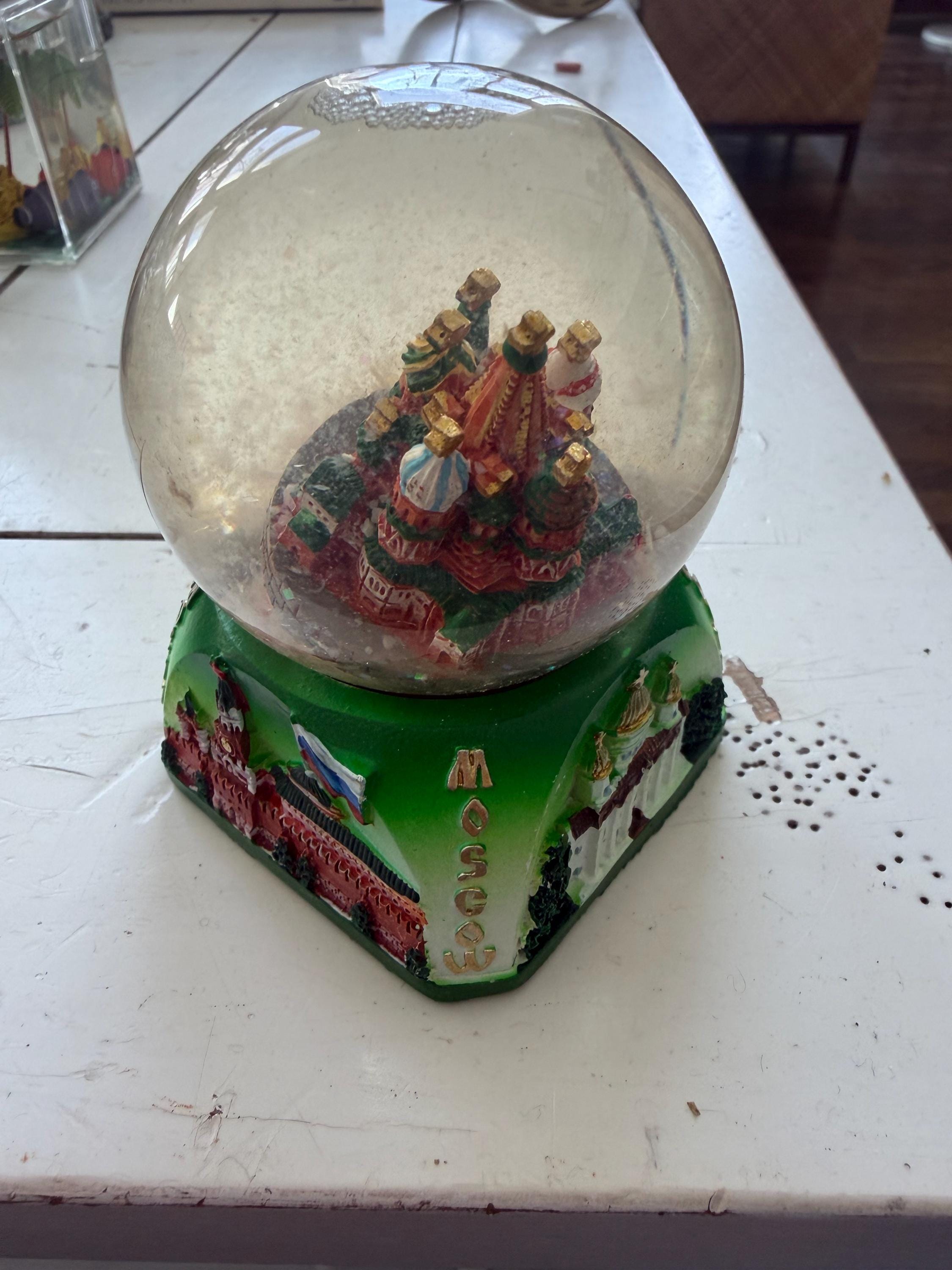 Vintage Moscow Snow Globe - Etsy