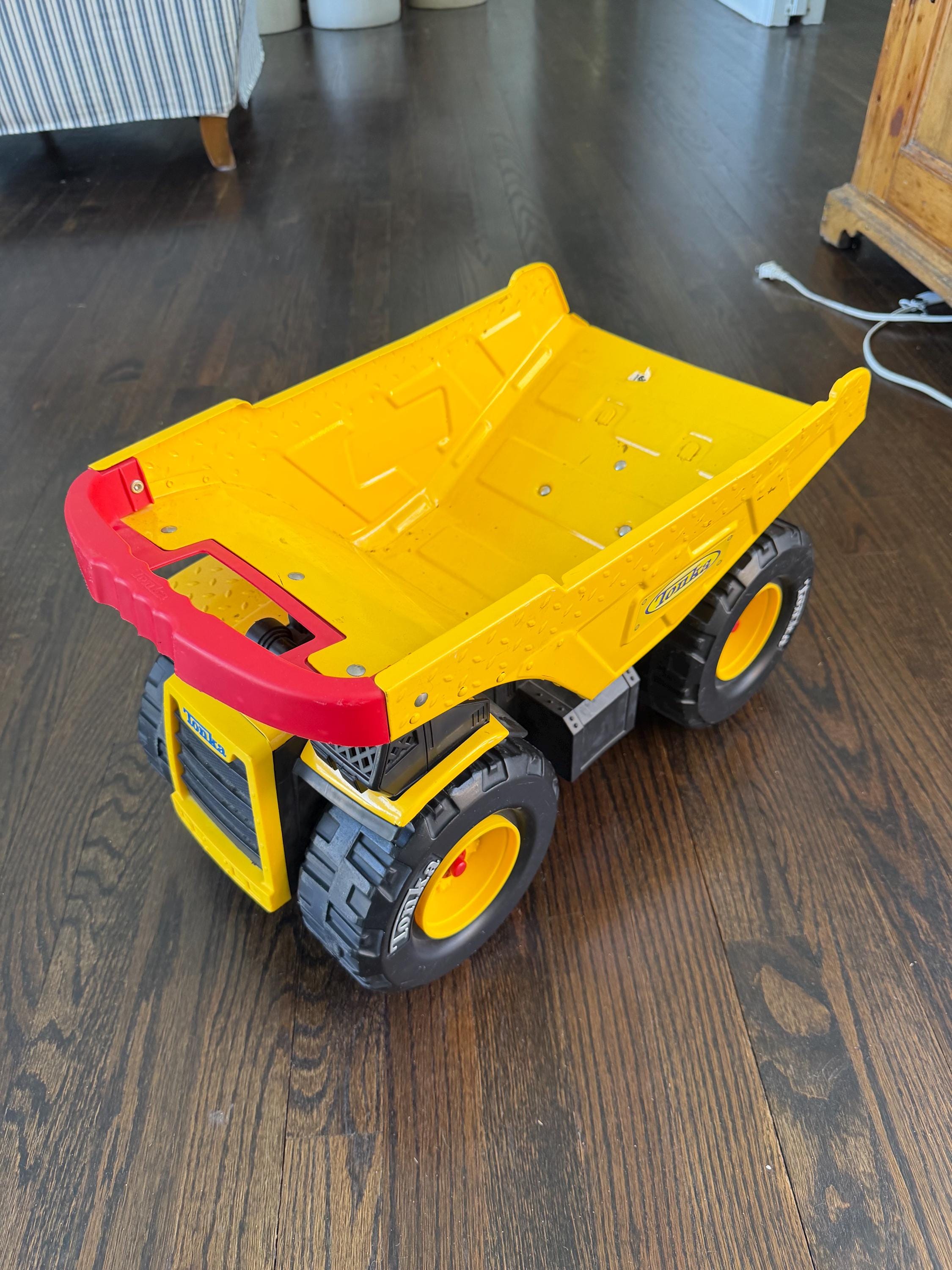 Vintage Tonka Dump Trucks - Etsy display picture 1