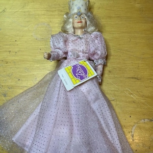 1990 Presents Rare Wizard of Oz GLINDA Toy Doll Tag Attached Ex Condition