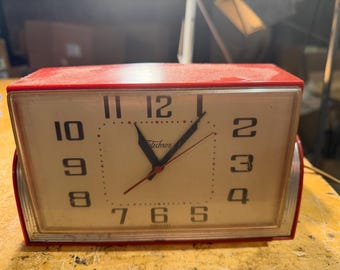 New Silver Sir William & Smith ESTD 1868 Mantel Clock. From Base