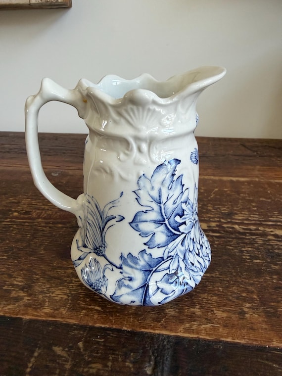 James Kent Old Foley Chrysanthemum Pitcher 5” Tall - Etsy