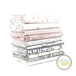 Weißes Low Volume - Fat Quarter Bundle (10 Stück) von Mixed Designers für Südliche Stoffe