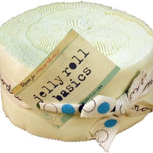 Bella Solids - Snow - Jelly Roll (Moda)